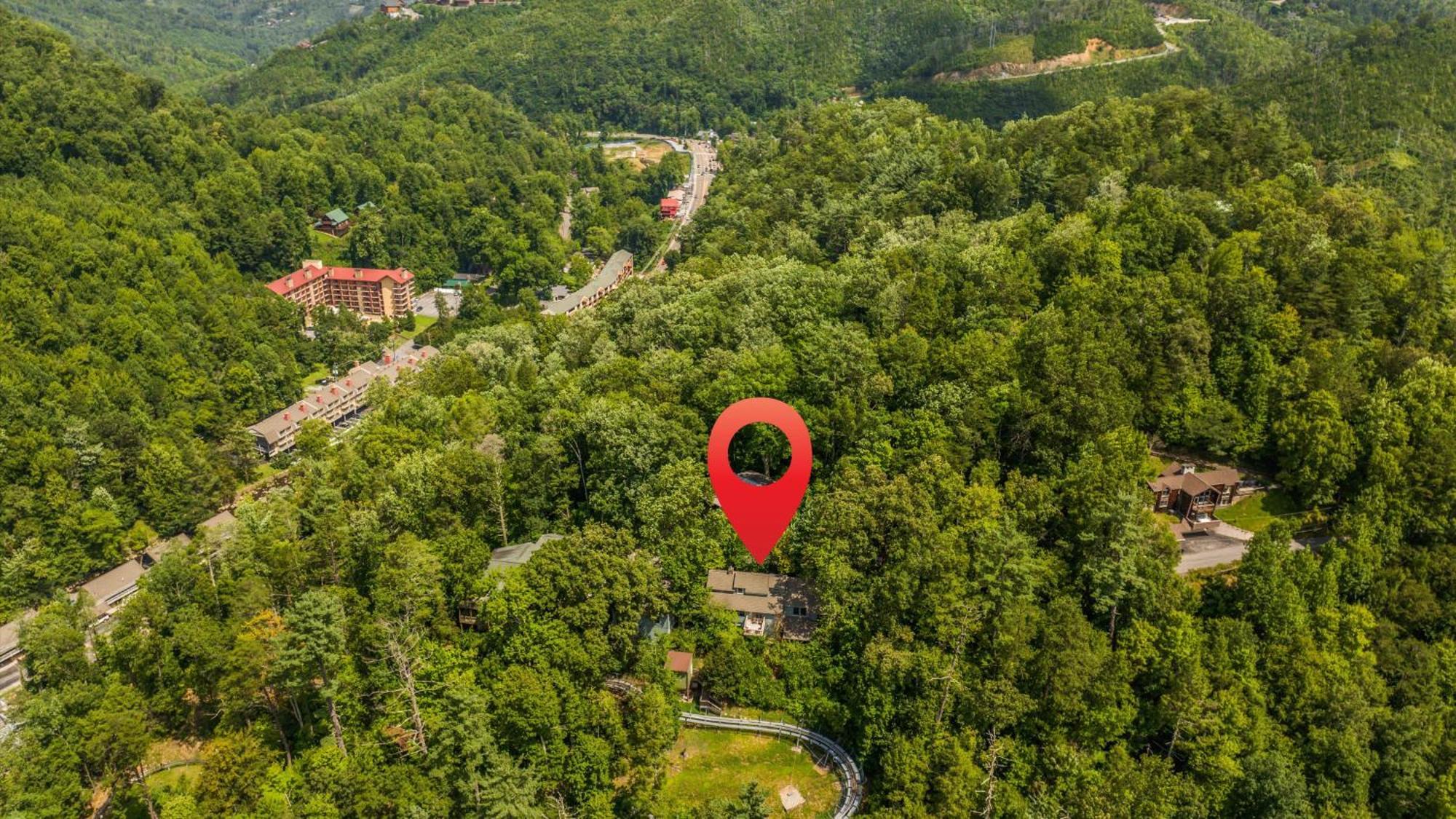 Whiskey Ridge Lodge, A Restored 1940S Gem, 2 Mins From Downtown, Breathtaking City Views, Custom Game Room, And Spacious Elegance Gatlinburg Kültér fotó